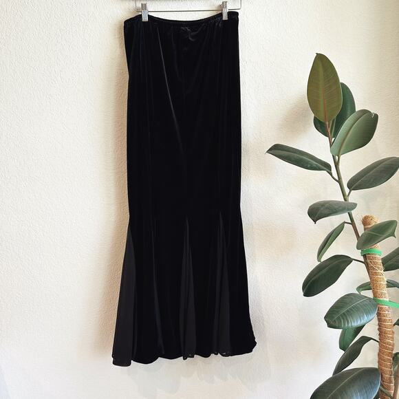VTG MSK Evening Maxi Velvet Skirt 10 Flared Stretch Whimsygoth Romantic Witchy - Picture 3 of 6